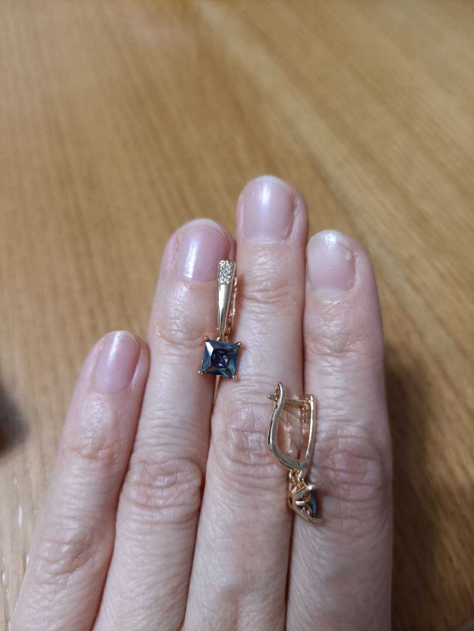 сережки бижутерия, интересный дизайн под ювелирку