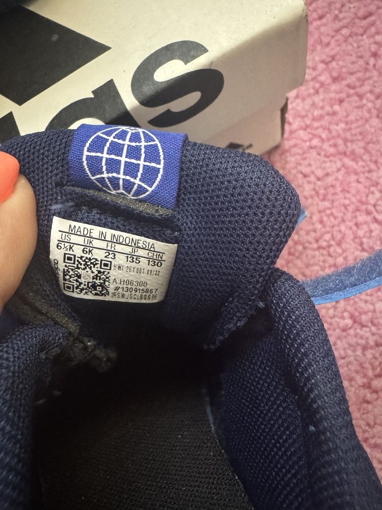 Детски нови маратонки Adidas