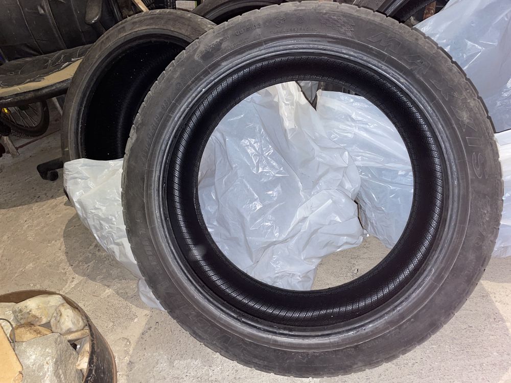 Set anvelope MAXXIS vara 245/40/19 (4 cauciucuri)