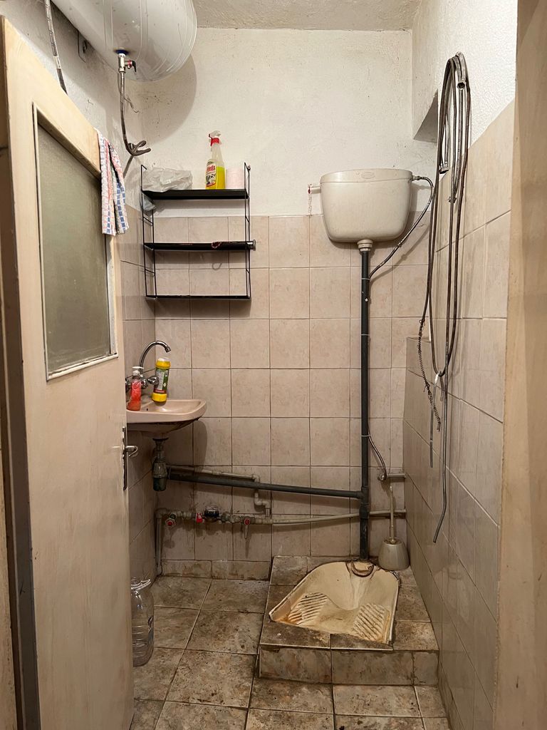 Продава се Промишлена сграда в Пловдив, Център - 58 кв.м за 1104 €/кв.м - Снимка #5