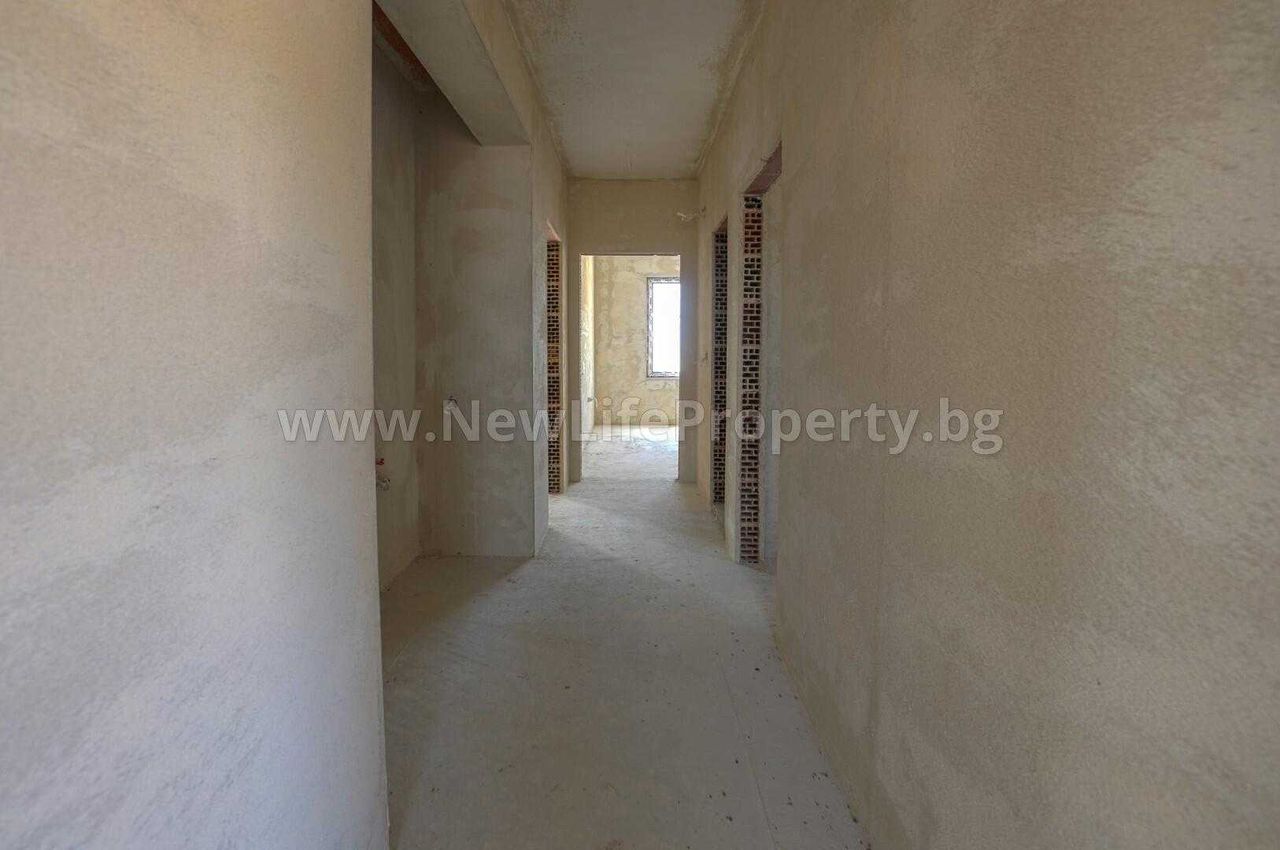 Продава се Къща в с. Кошарица, Област Бургас - 131 кв.м за 1222 €/кв.м - Снимка #22