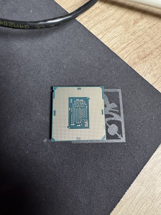 Intel Core i3 8100 3.6GHz процесор