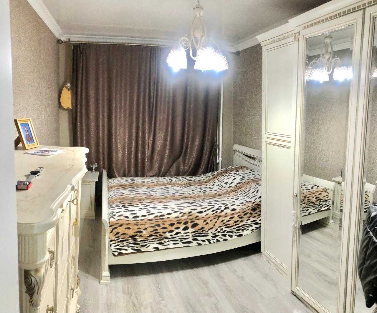 Продам улучшенную 4х комнатную квартиру на Юго-Востоке, мкр.Гульдер-1.