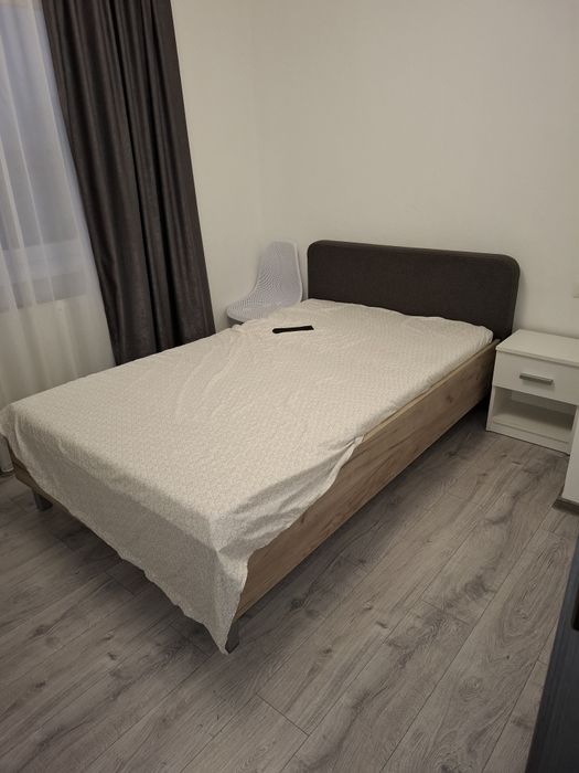 Închiriez apartament 3 camere