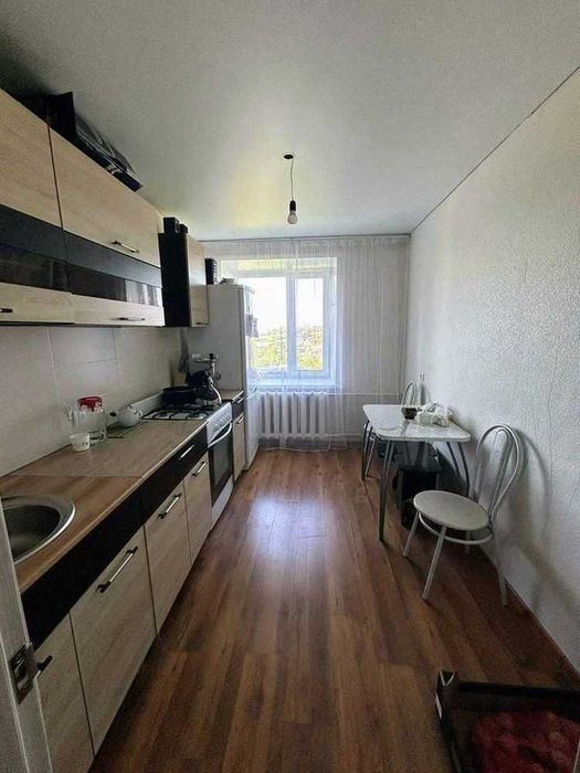 Продажа 2-комнатной квартиры р-он Автодома