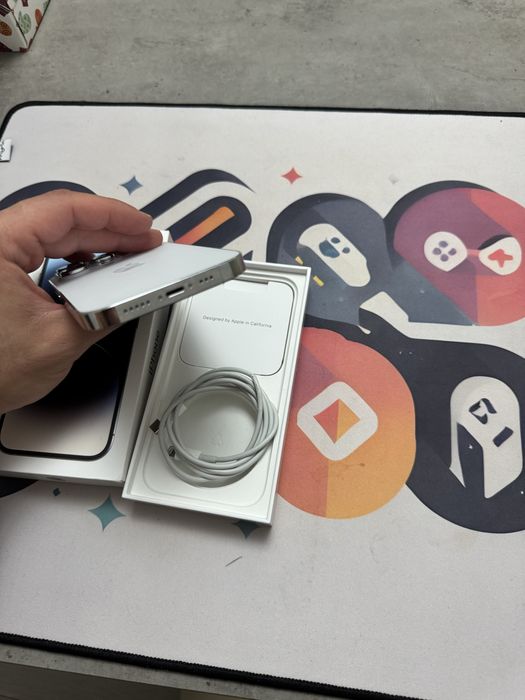 IPhone 14 Pro 90% bat  256GB Silver full box, Neverlocked, impecabil