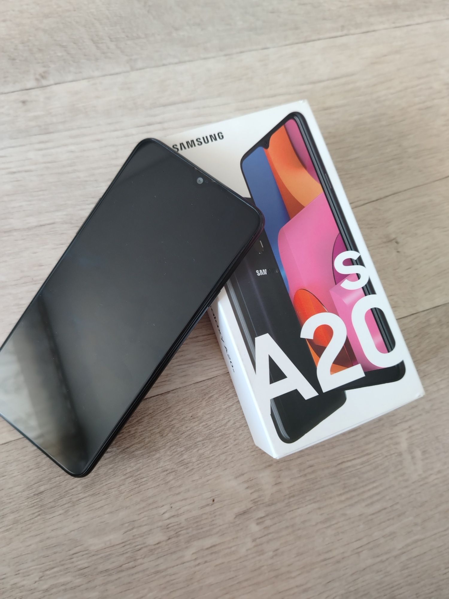 SAMSUNGA20S продам