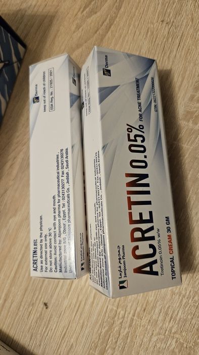 Tretin crema 30g retinol vitamina A 0.05%