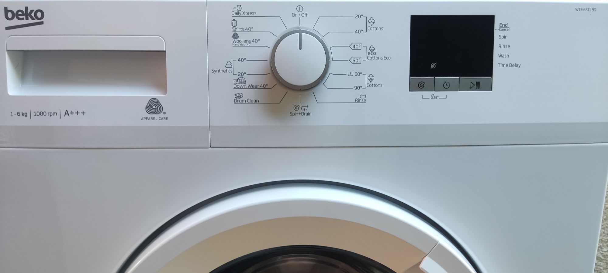 Пералня BEKO SLIM като нова.
