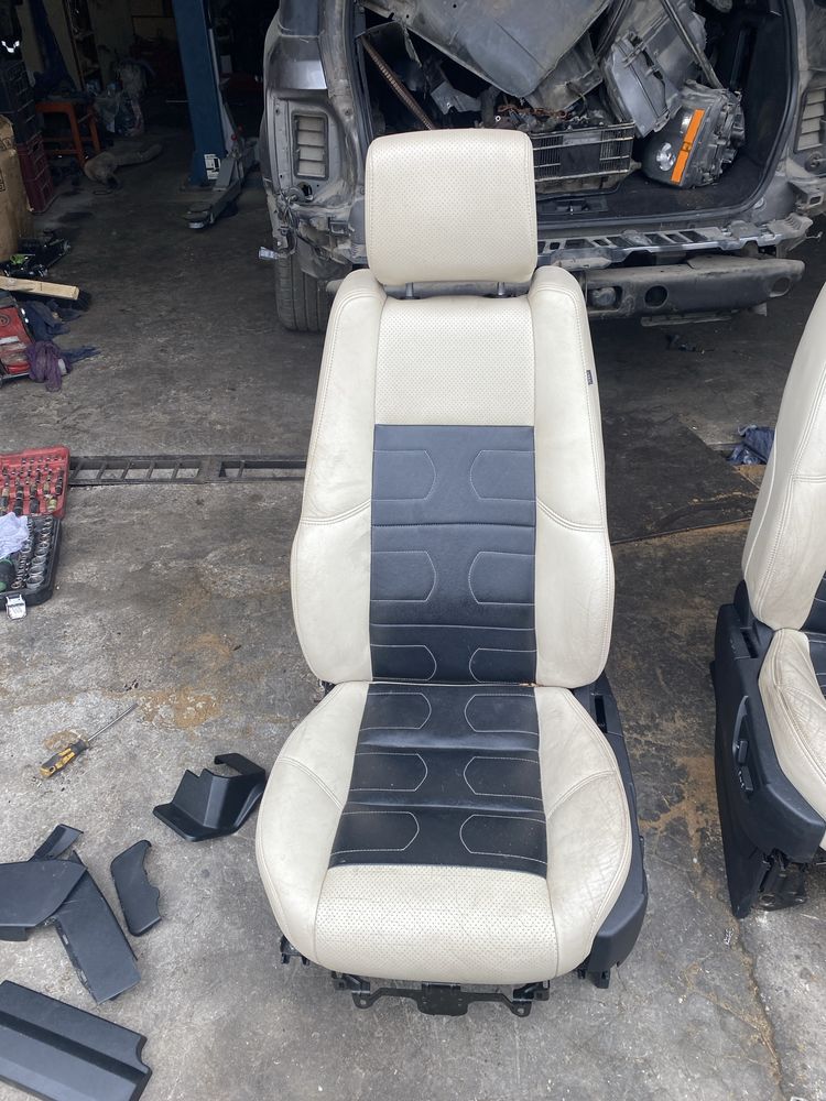 салон рендж роувър range rover