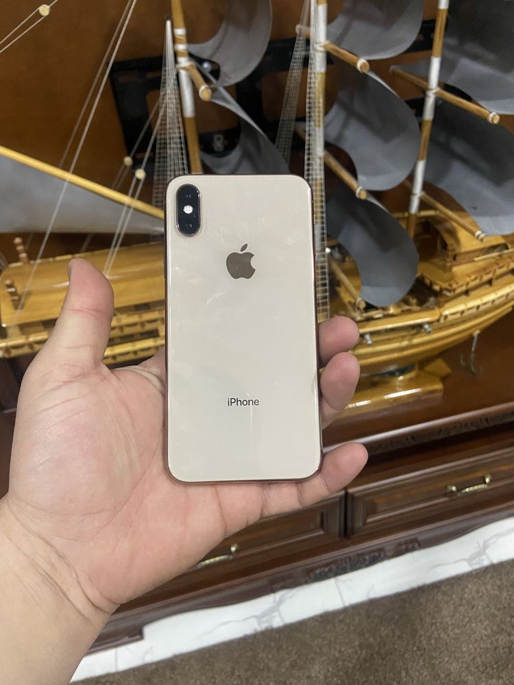 Iphone Xs gold 64 GB 79% rodnoy