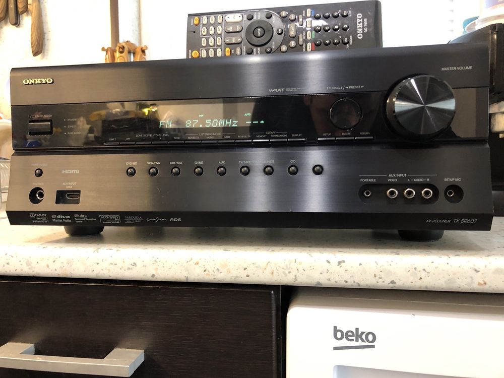 Onkyo TX-SR607 resiver