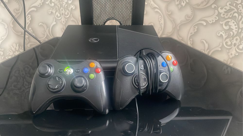 Xbox 360E прошитий