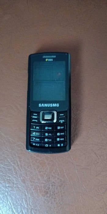 Vand carcasa completa si originala pt  Samsung  C 5212