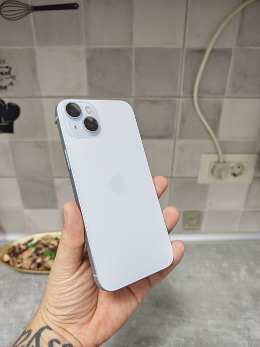 iPhone 15 Plus Blue Că Nou 128GB totul original liber retea