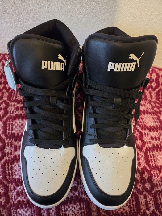 Vînd ghete puma mărimea 46 .47