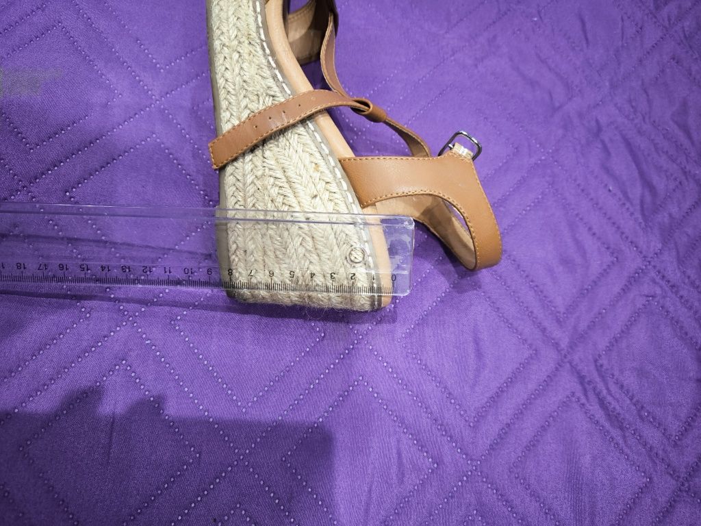Дамски сандали Bata