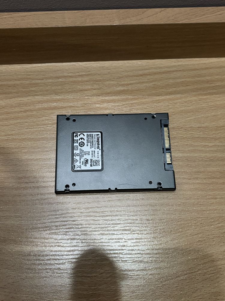 Продавам SSD Kingston A400 960gb