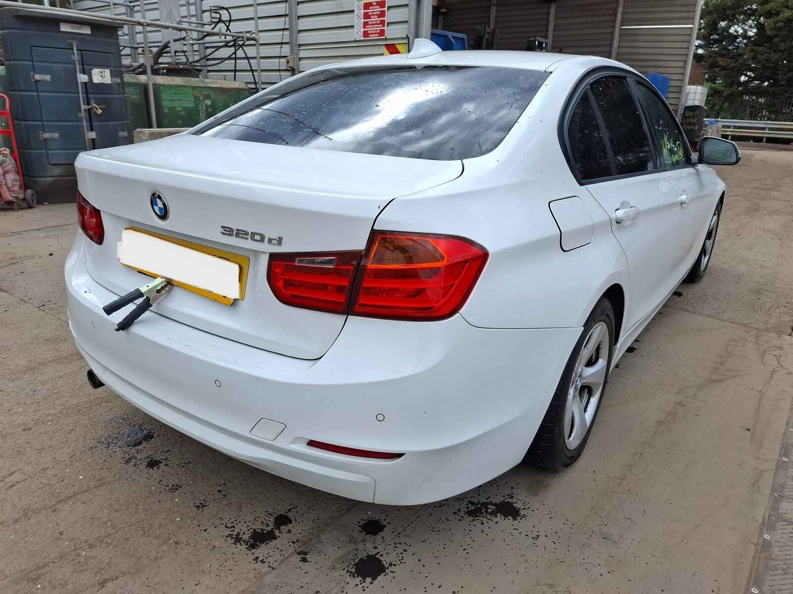 Janta Aliaj cu defect Set BMW Seria 3 2012 Berlina