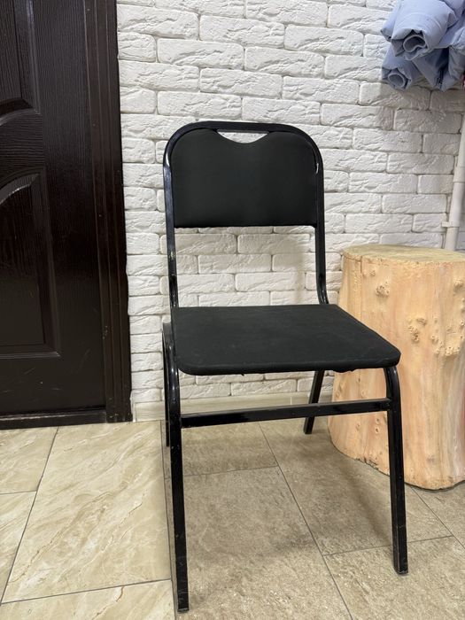 Стулья в хорошем состоянии