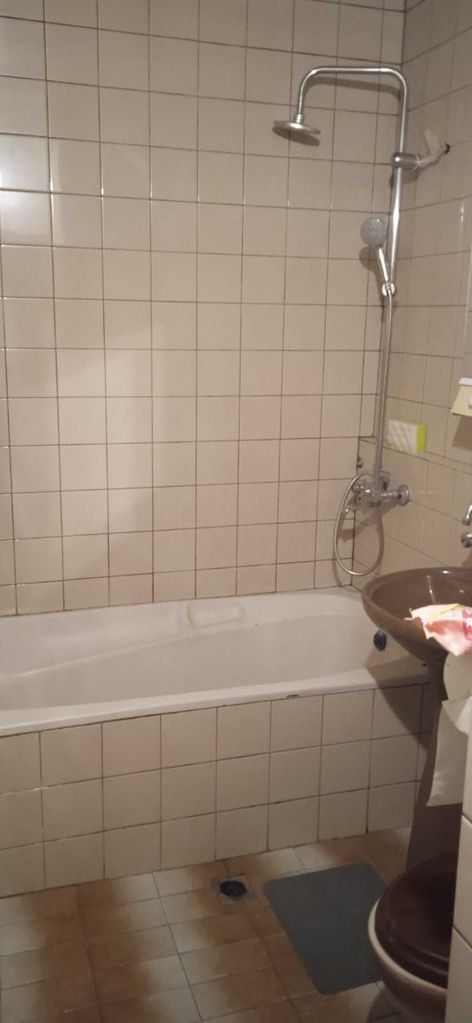 Дава се под наем Двустаен апартамент в Перник, Изток - 66 кв.м за 357 € - Снимка #4