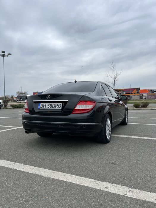 Vand sau schimb Mercedes-Benz C Class W204
