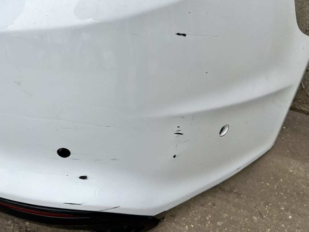Bara spate Ford Mondeo mk5 sedan liftback