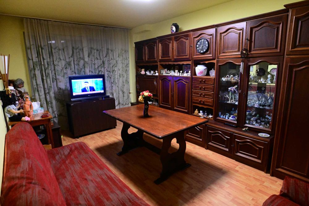 Ploiesti Nord Strada Cameliei 3 decomandate 67000 euro