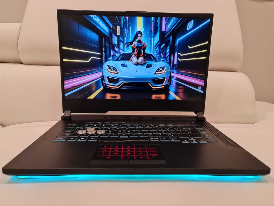 Laptop gaming Asus Strix , intel core i7-(hexa core) ,ram 16 gb, 144HZ