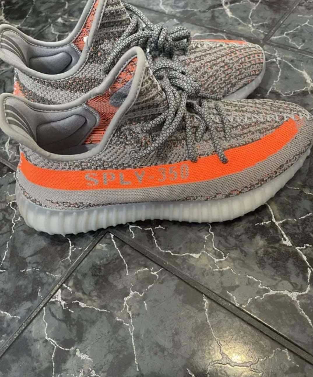 Adidasi Yeezy 350 Boost Grey