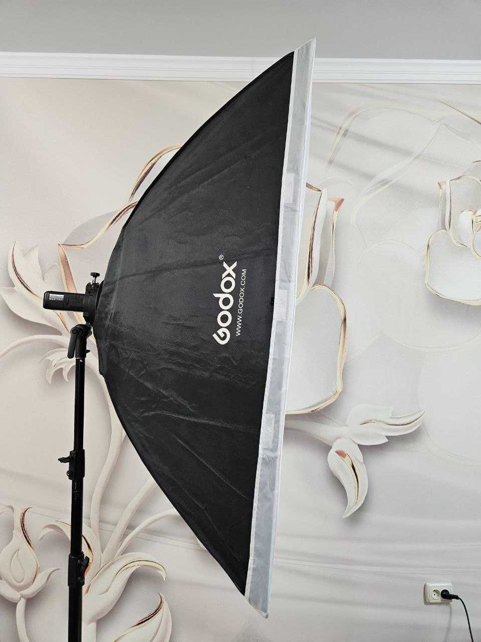 Вспышка Godox Witstro AD200 TTL + кейс + bowens крепление + Xpro-S TTL