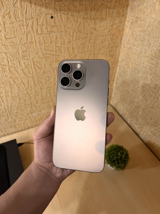 iPhone 15 Pro Max 256GB. 88%. В шикарном состояниии!