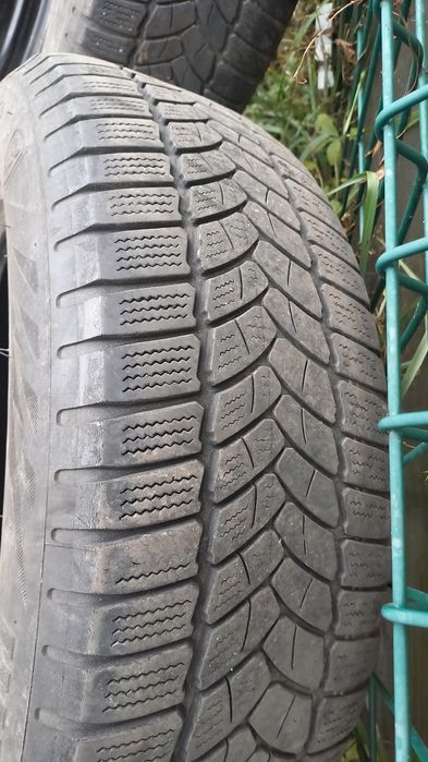 Anvelope de iarna 195 65 15