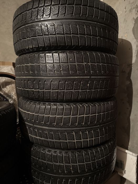 Шины 235/45/18 продаётся хорошем состояние! Жагдайы жаксы тек 1 сезон