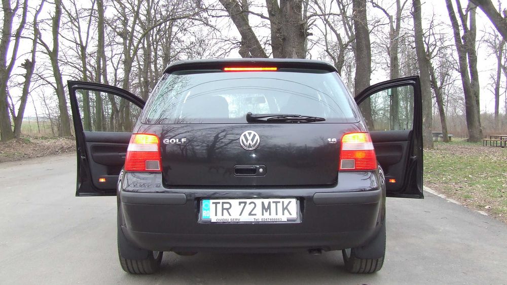 Vând Wv Golf 4, Benzină 1.6, An de fabricatie 2003