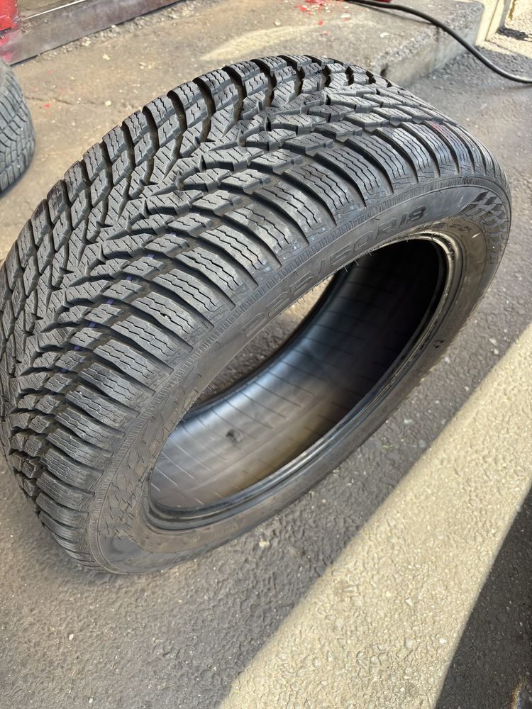 Anvelope de iarna NOKIAN TYRES WR SNOWPROOF 225/50 R18 99H