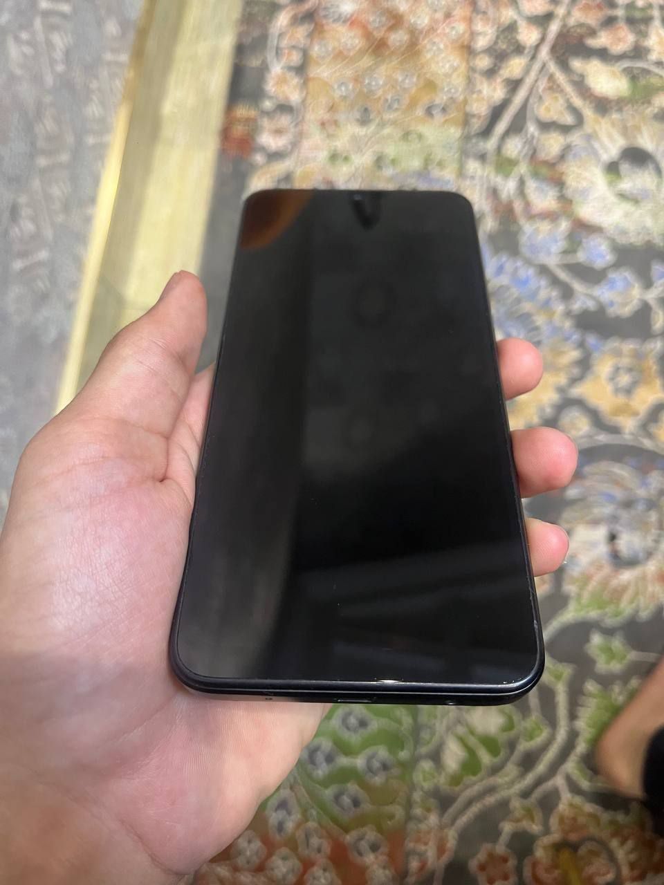 Redmi A2+ sotiladi ideyal