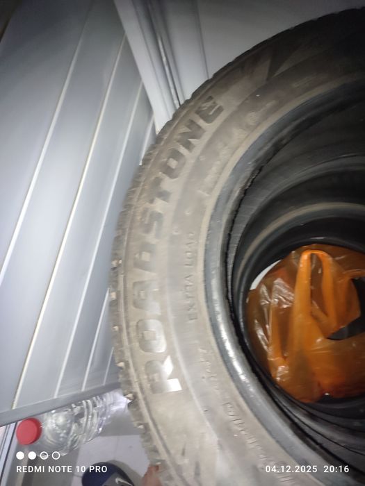 Шины зимние, Roadstone, 195/65/R15,