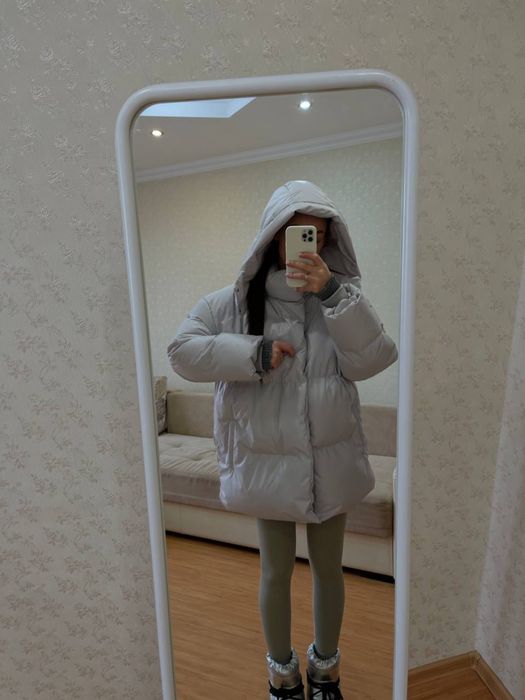 Продам новую куртку