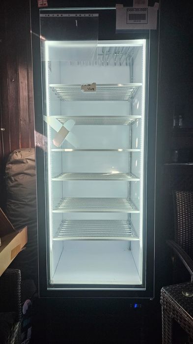 Vitrina congelator