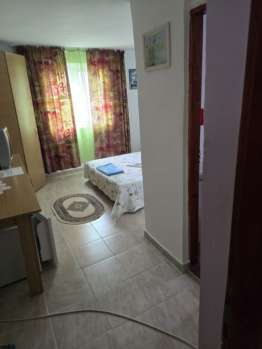 Închiriez casă sau camere individuale – Techirghiol, zonă liniștită