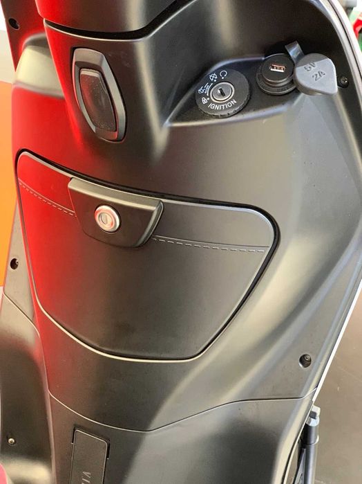 Scuter SYM Symphony, 50cc - injectie, permis Cat. B,  RATE !