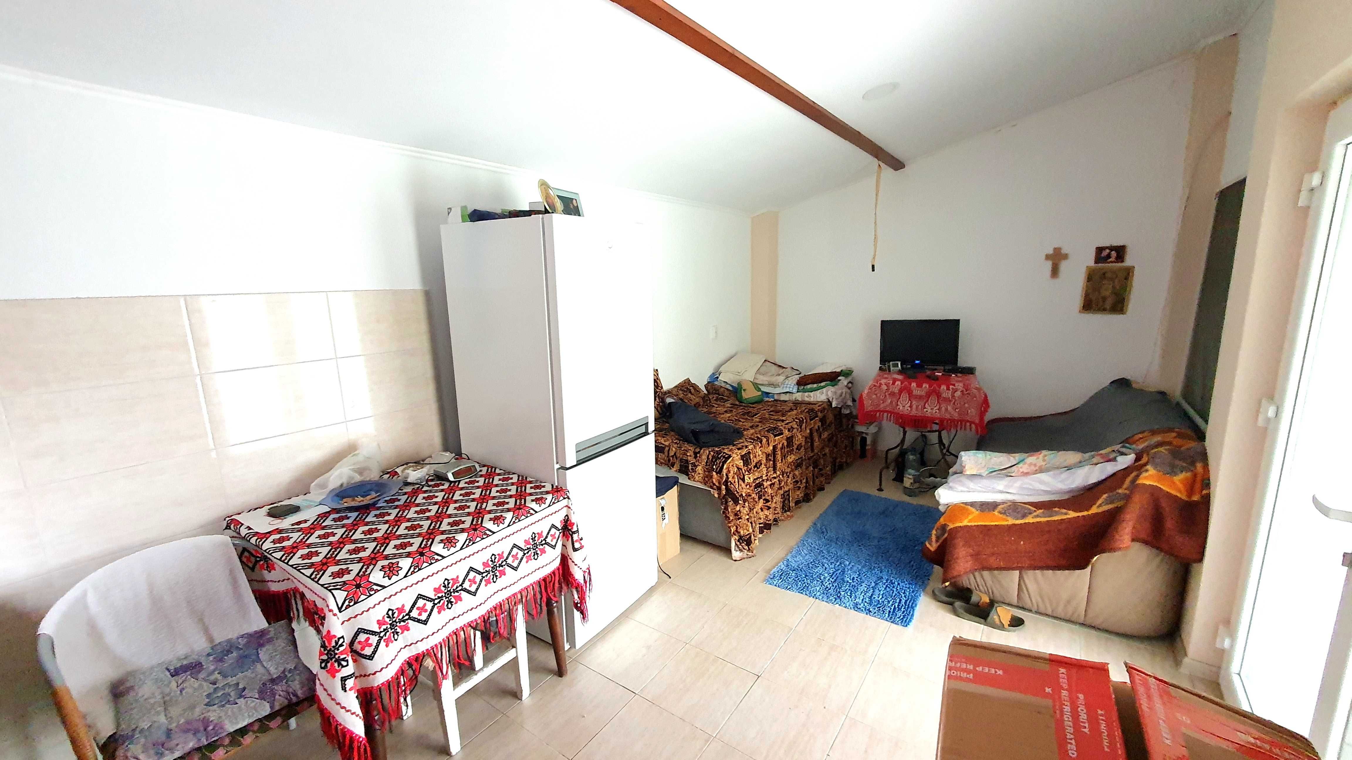 Casa de vanzare in Calanu Mic 2400mp teren