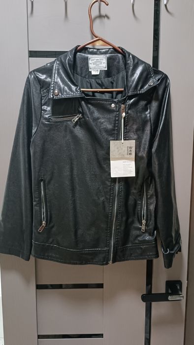 Куртка женская кожаная