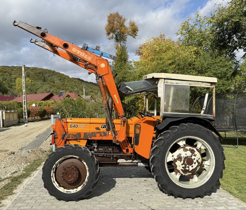 Tractor Fiat 640 DTC 4x4 cu încărcător frontal,import recent,impecabil