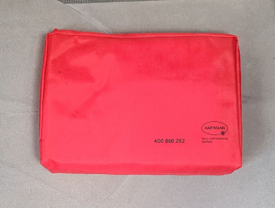 Trusa medicală auto Audi și BMW