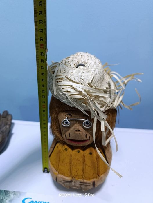 Ръчна изработка от кокосови орехи
Цена 20 лв