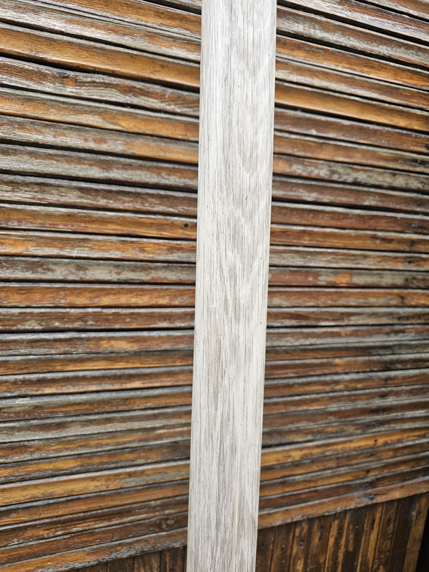 Плинтус напольный 2.5 м × 6 см