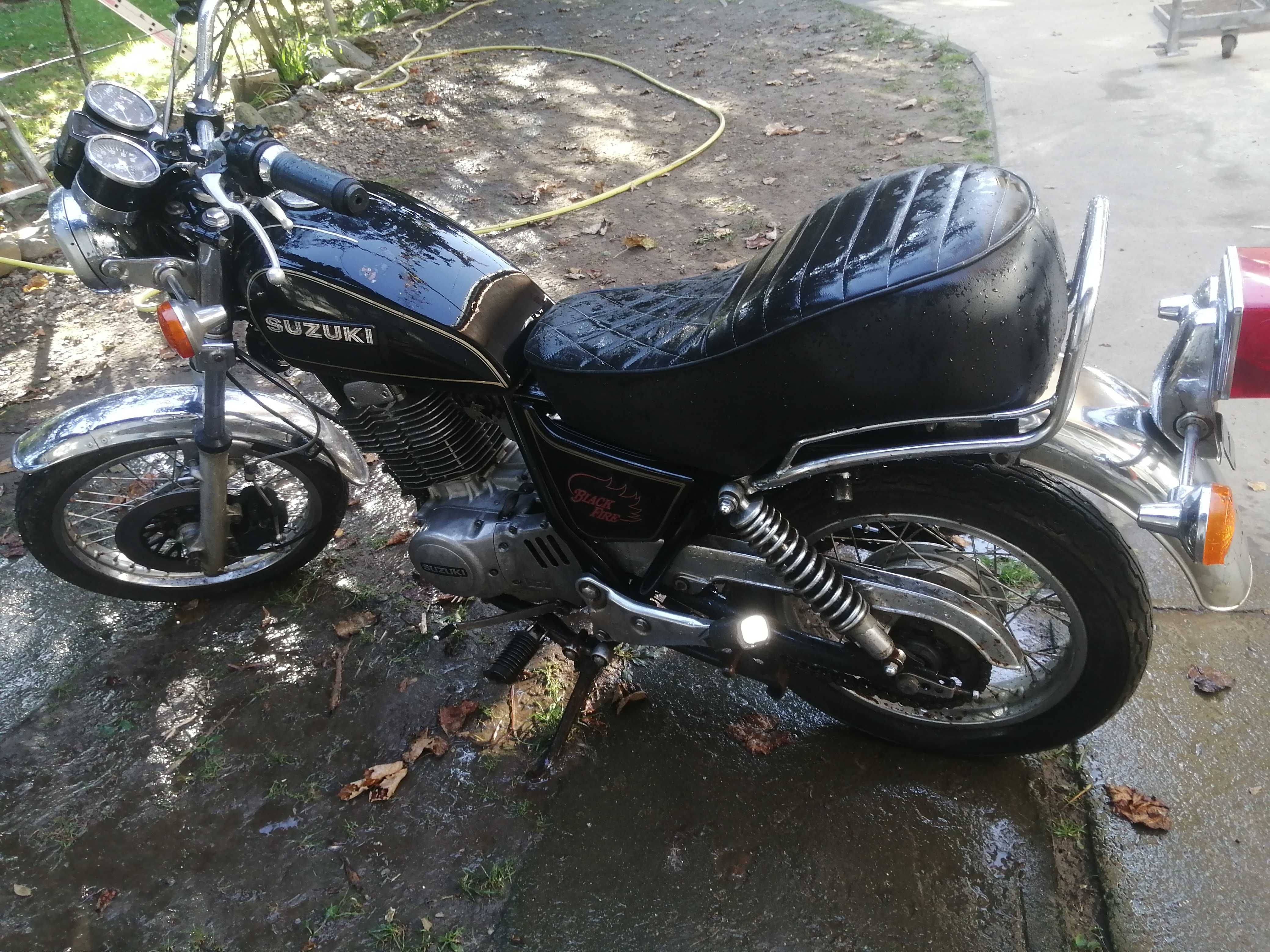 Suzuki gn 400  an 1981