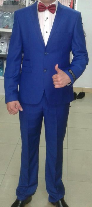 Продам мужской костюм